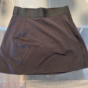 Aritiza TnaMove Micro Skirt for sale!